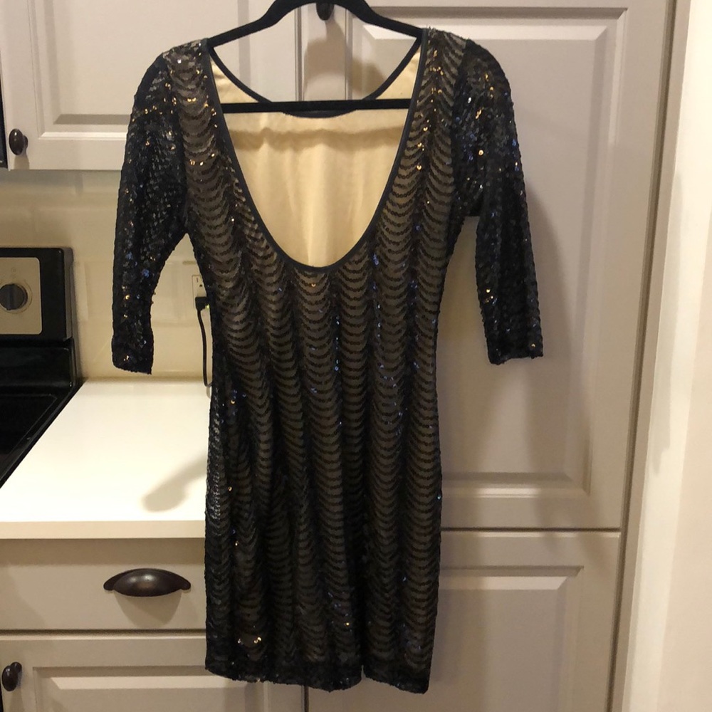 Cocktail dress - Picture 2 of 3